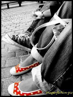 Plut&ocirc;t BALLERINEau CONVERSE ?